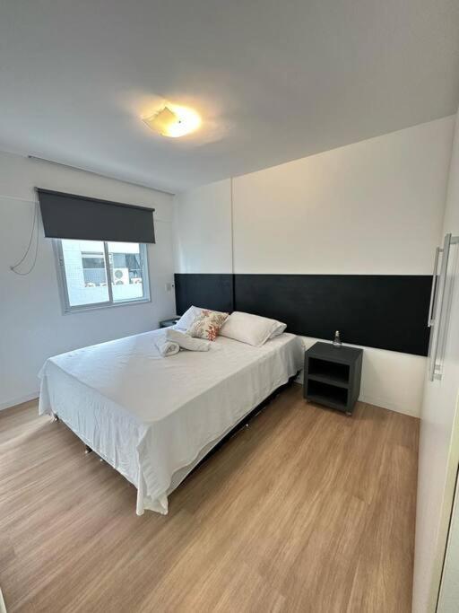 Apartamento Jtr Mobiliado Jatiuca 2 Qts *